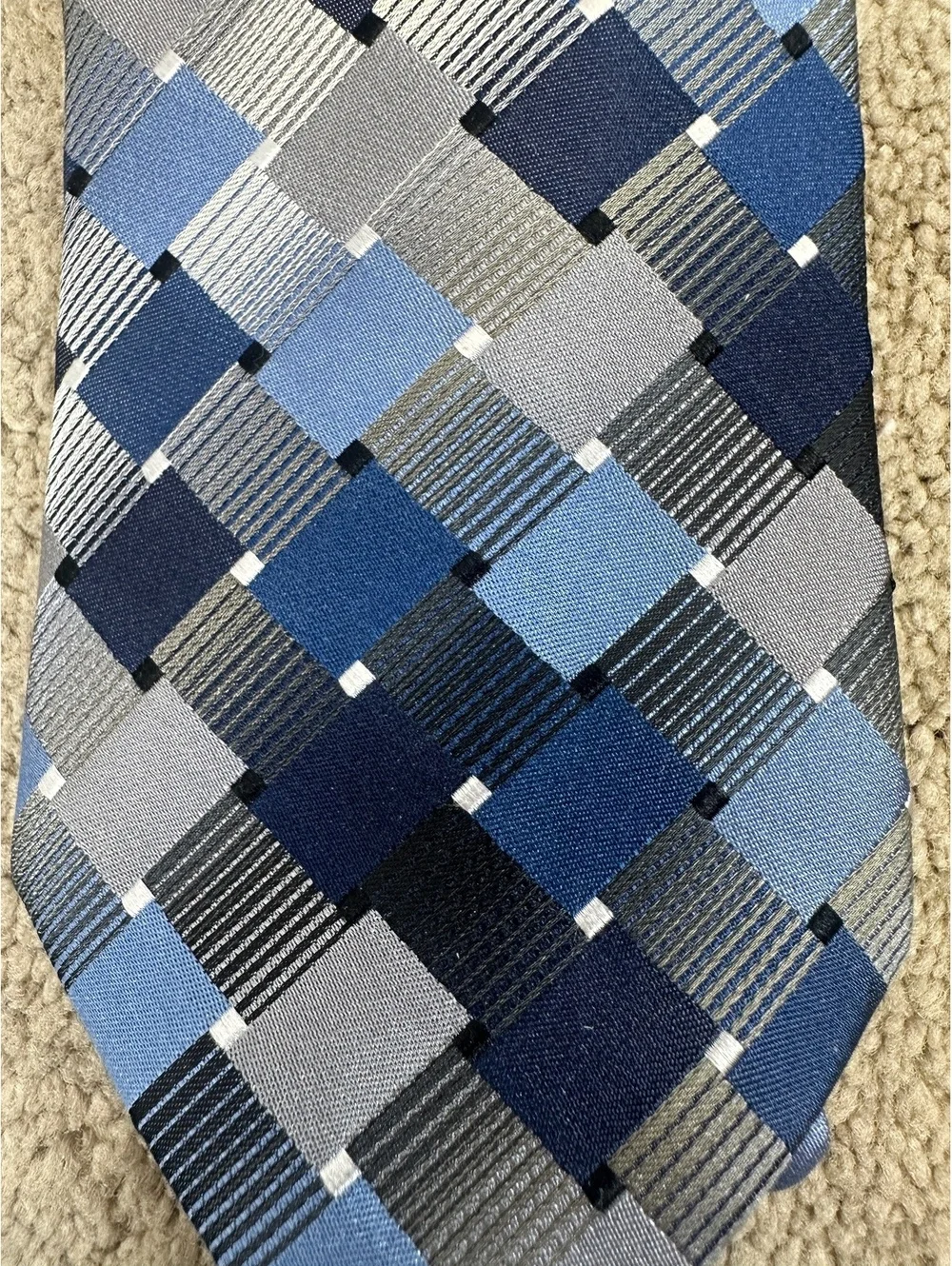 Set Of 3 Men’s New Van Heusen Silk Poly Blend Neckties Geometric Office Work